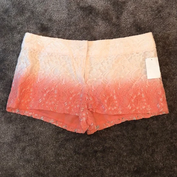 Charlotte Russe lace ombré Gradient pink shorts - Picture 2 of 6